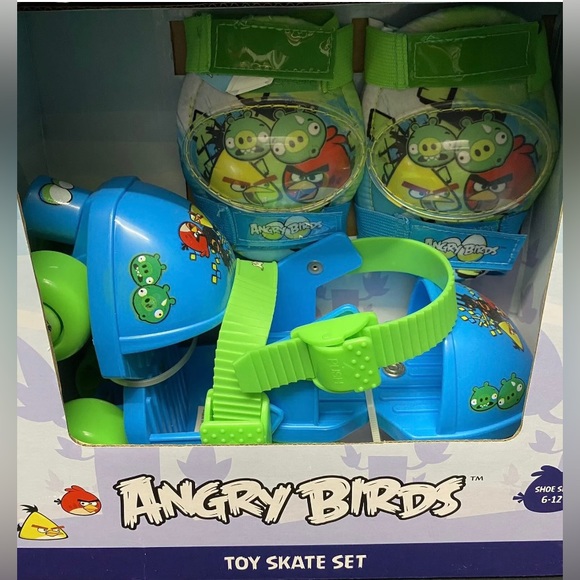 Angry Birds Toy Skate Set Shoe Size 6-12 Brand NEW in Box - Picture 3 of 5